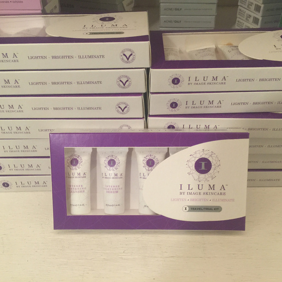 IMAGE Skincare ILUMA Travel Trial Kit (14 Count) - Picture 1 of 3